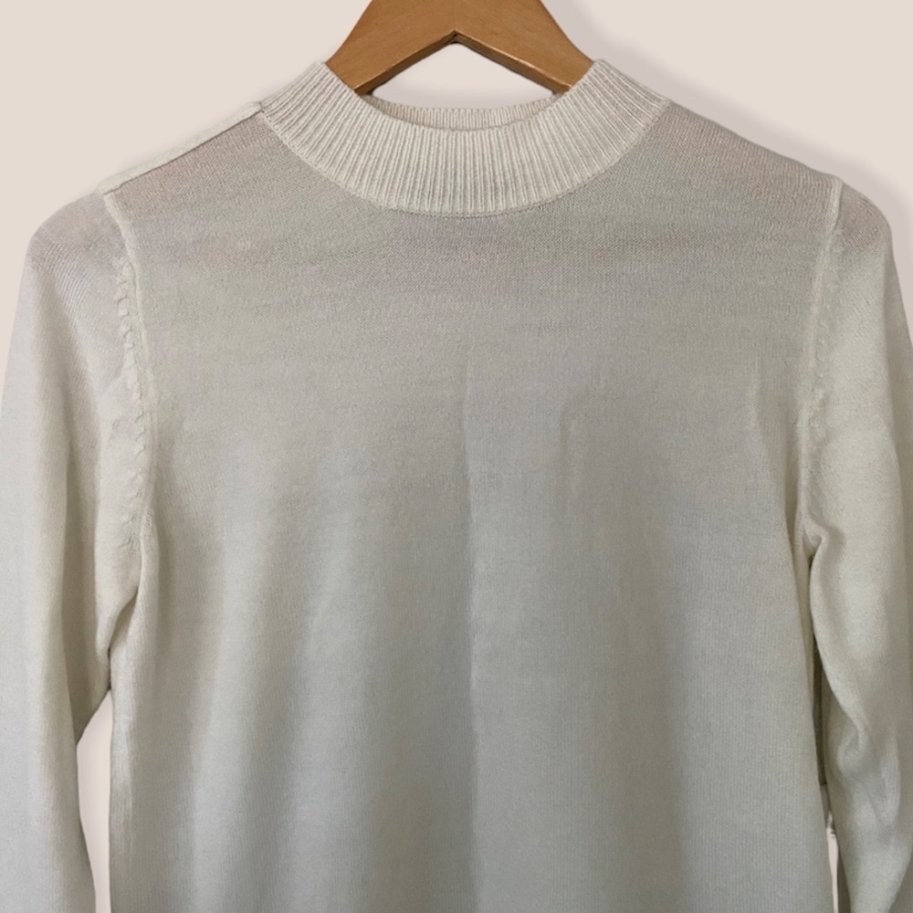 Classic Editions Crew Neck Knit Top Size Small - Picture 3 of 7